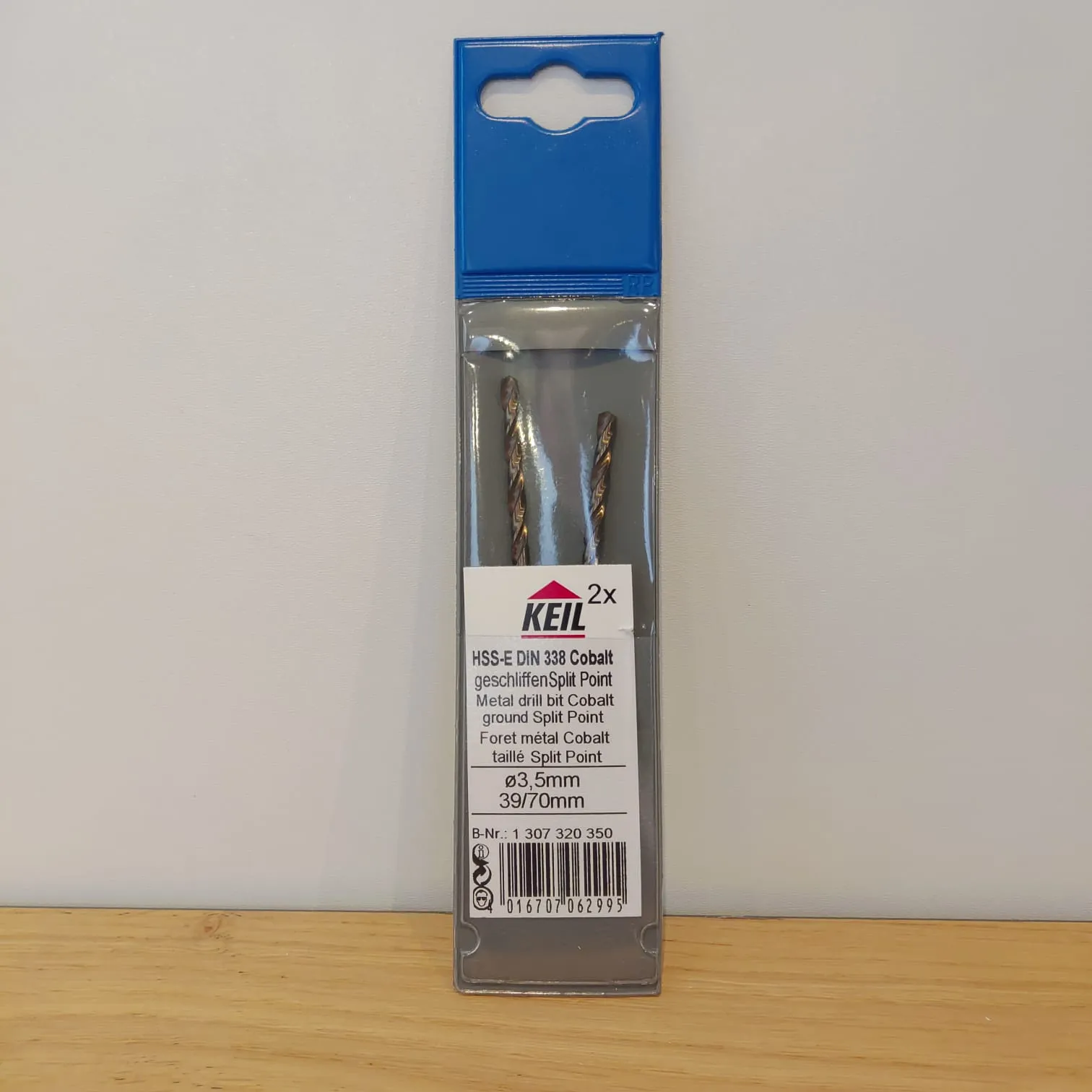 \\Server\Gdaten\Logic Artikelfotos\Werkzeug\Werkzeug2\Metalbohrer3,5x39.70.jpg \\Server\Gdaten\Logic Artikelfotos\Werkzeug\Werkzeug2\Metalbohrer3,5x39.70.jpg